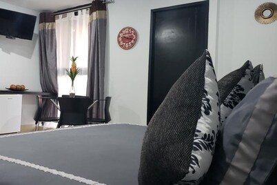 CAPITAL O Lowe Suites