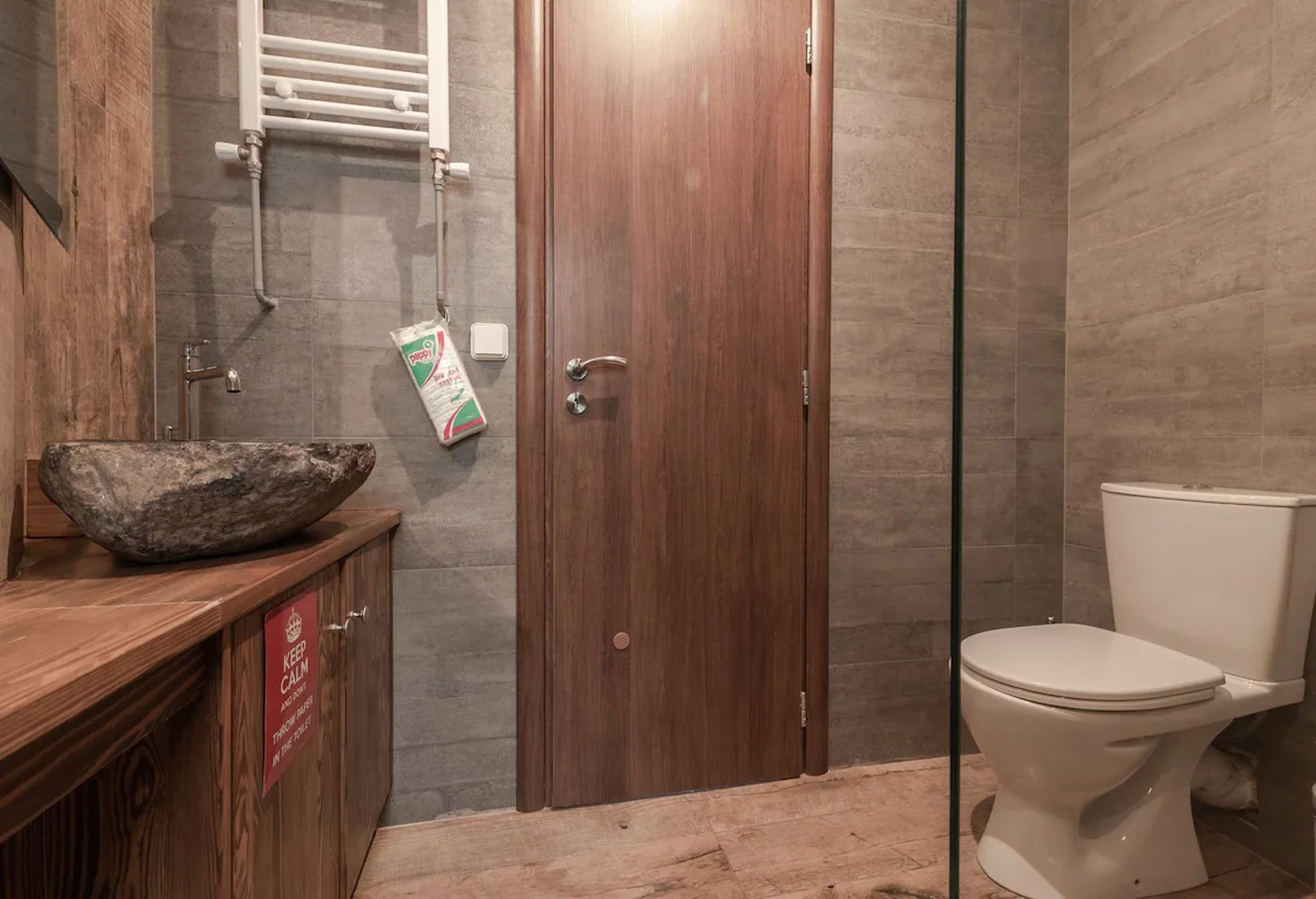 Next to Acropolis Museum, in Plaka area large Apt!