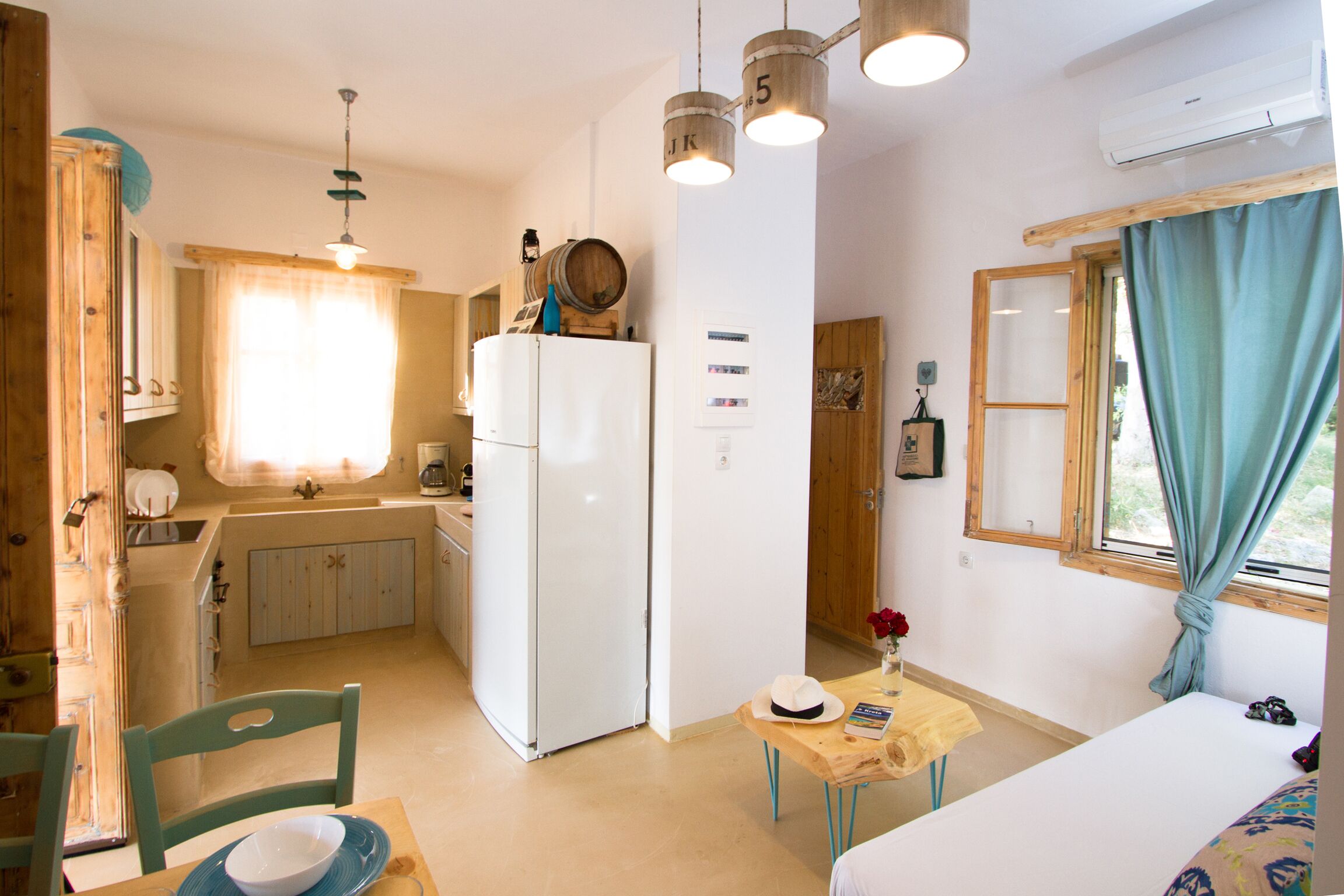 Mera Beachfront House - Seafront - Sea, sun and nature at its best!