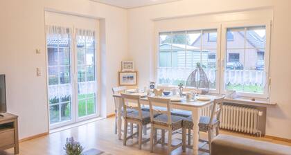 Beautiful, large holiday home. High quality equipment. Dogs welcome + WiFi