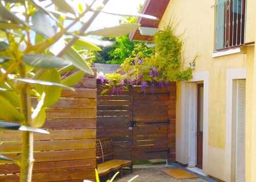 Detached house 200 m from the lake