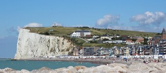 DIAPASON LOCATION 3-bedroom apartment ideally located for 5 people