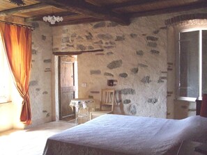 3 chambres, Wi-Fi gratuit, draps fournis