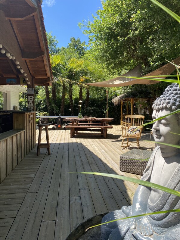 Outdoor dining - House with heated pool and spa on the Arcachon Basin between sea and forest (Lanton)
