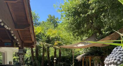 House with heated pool and spa on the Arcachon Basin between sea and forest