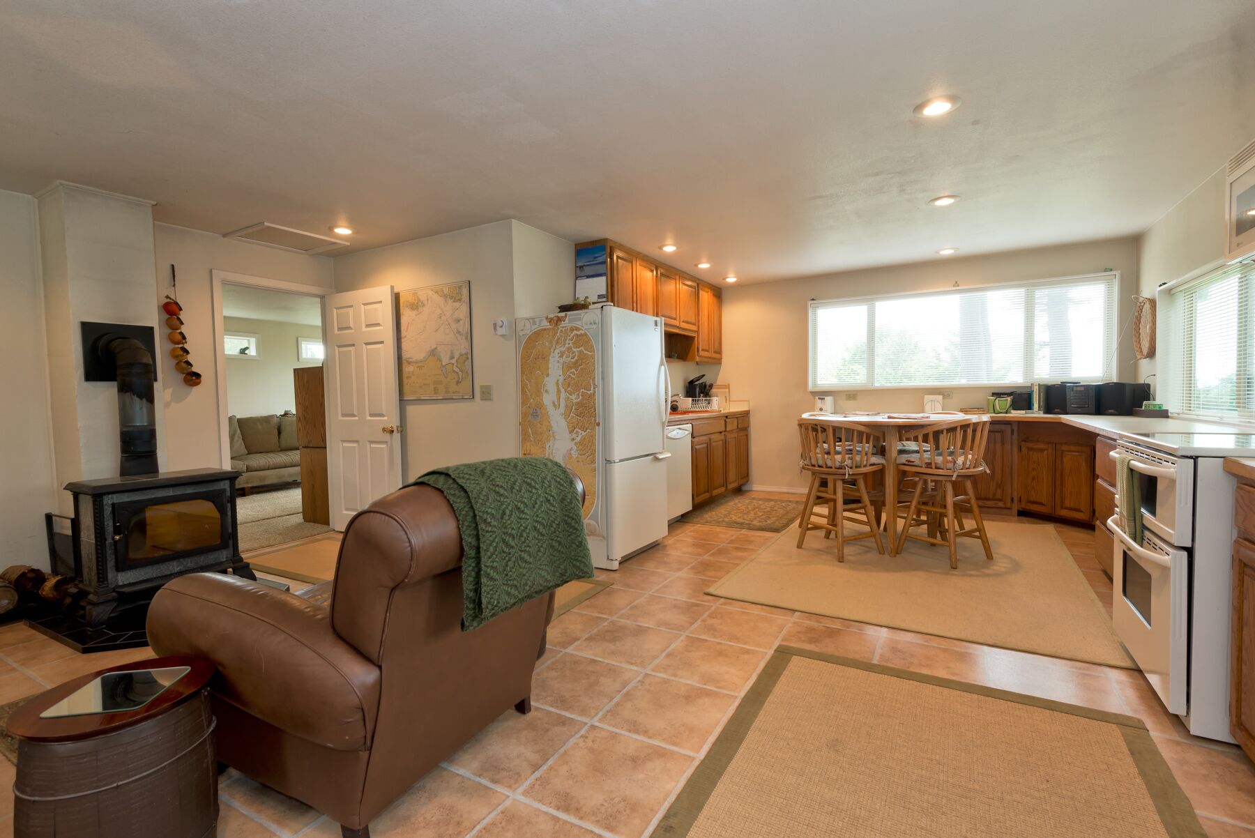 Private Beach Access with beautiful water view between Sequim & Port Angeles