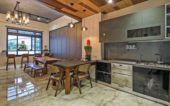 Property grounds - Wujie Childlike B&B (Wujie)