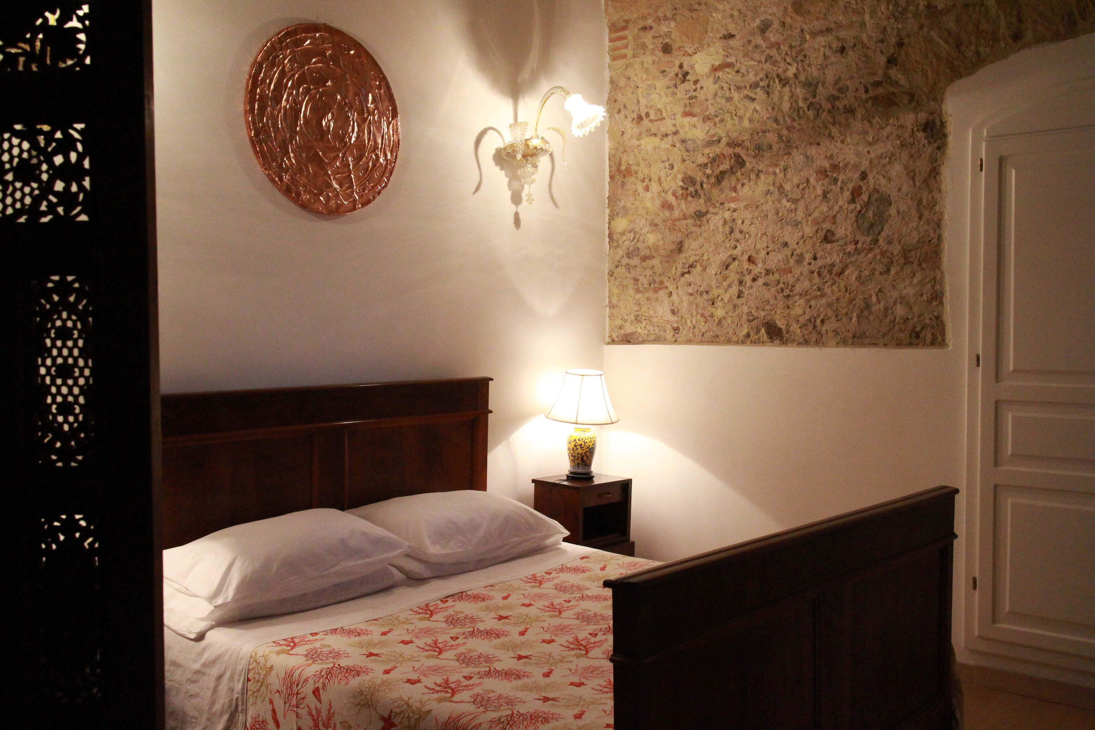 Relax at PALAZZO PIZZO RESIDENCE in charming fisher village by the sea 