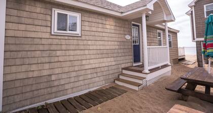 Newly Remodeled 2 Bedroom Cottage On The Beach. The Kaitlyn Cottage