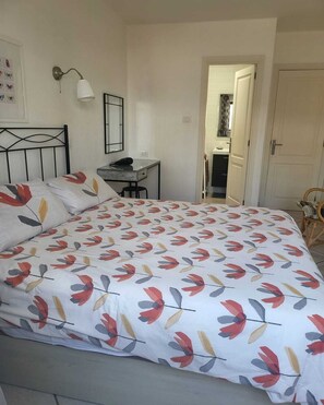 2 camere, una cassaforte in camera, ferro/asse da stiro