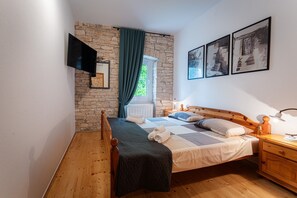 4 bedrooms, WiFi, bed sheets - Holiday house Agricola * 2000 m2 garden, private pool, BBQ, WiFi (Svetvincenat)