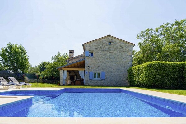 Pool - Holiday house Agricola * 2000 m2 garden, private pool, BBQ, WiFi (Svetvincenat)