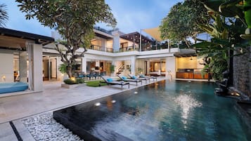 Bagian depan properti