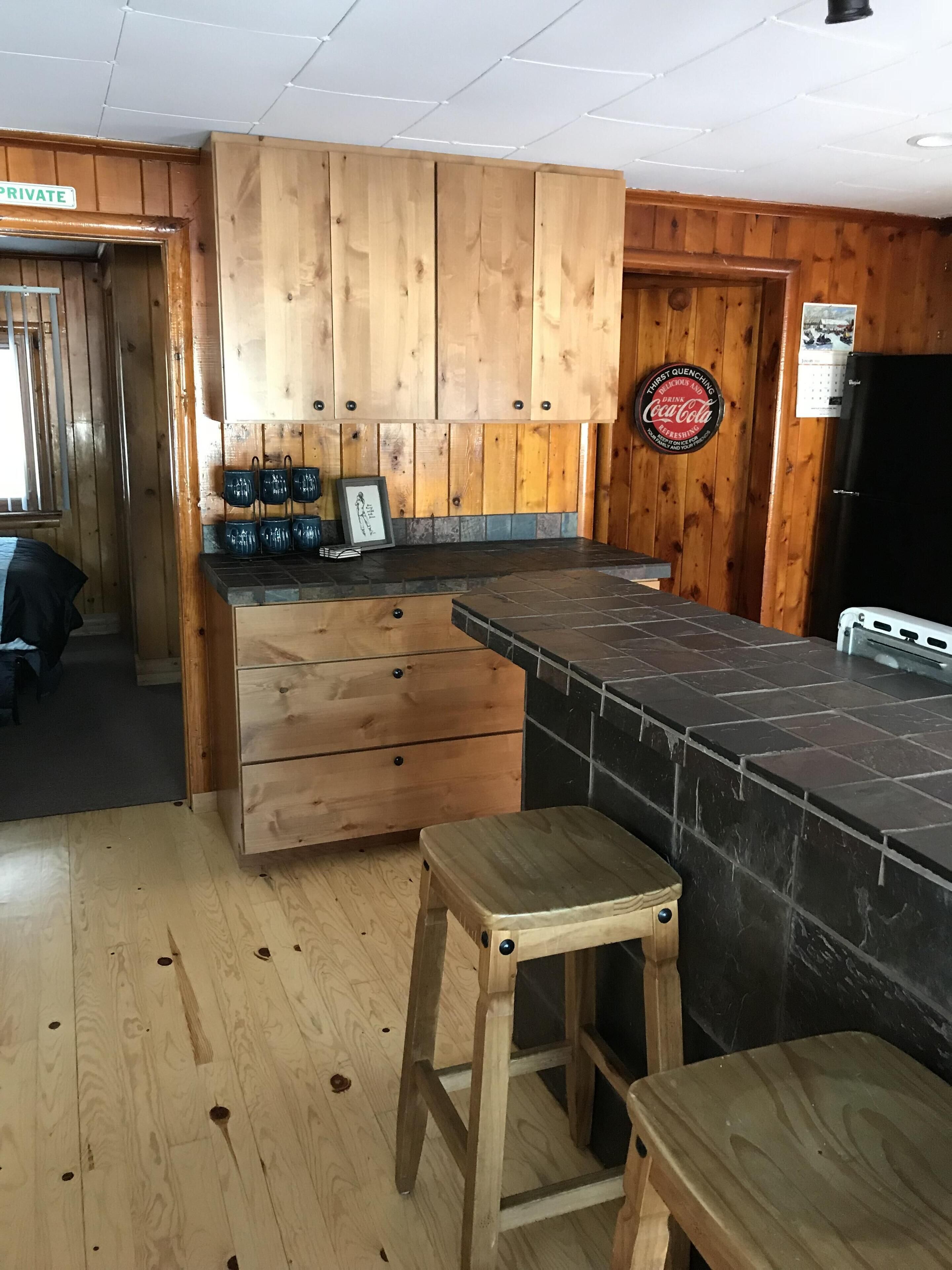 LEWISTON ALL SPORTS TEE LAKE . SANDY BEACH! Book now for fall dates!