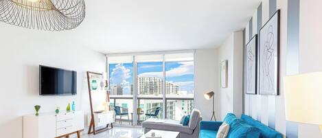 Télévision, espaces bureaux