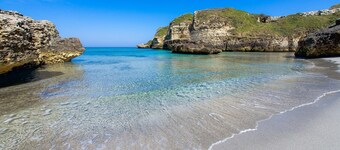 Villetta Cati - SAN FOCA - LECCE Con giardino, portico e posto auto