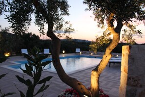 Outdoor pool - MONOPOLI: "MEST PEPP "VILLA with POOL FOR EXCLUSIVE GUESTS' USE- MOSQUITOES FREE (MONOPOLI(BA))