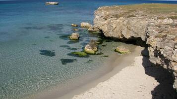 Una playa cerca