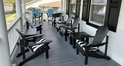 Queen Anne Victorian Home 5BR.