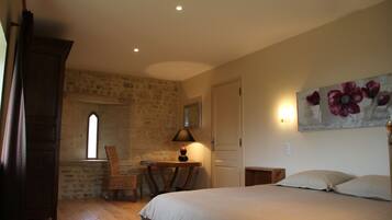 4 chambres, fer et planche Ă repasser, Wi-Fi gratuit, draps fournis