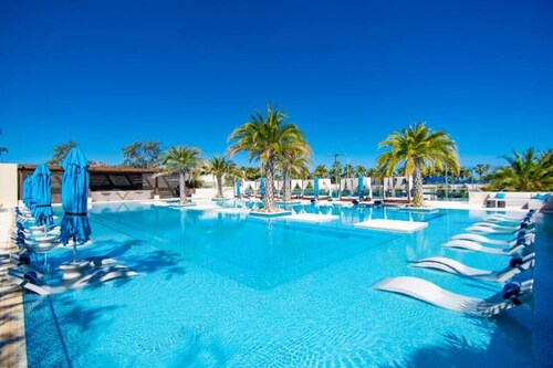 Palmilla Dunes Casa Cobra 3BR with Lux Golf Cart