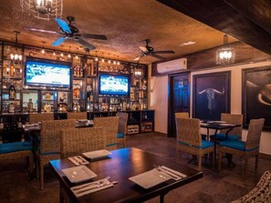 Bar (en la propiedad)