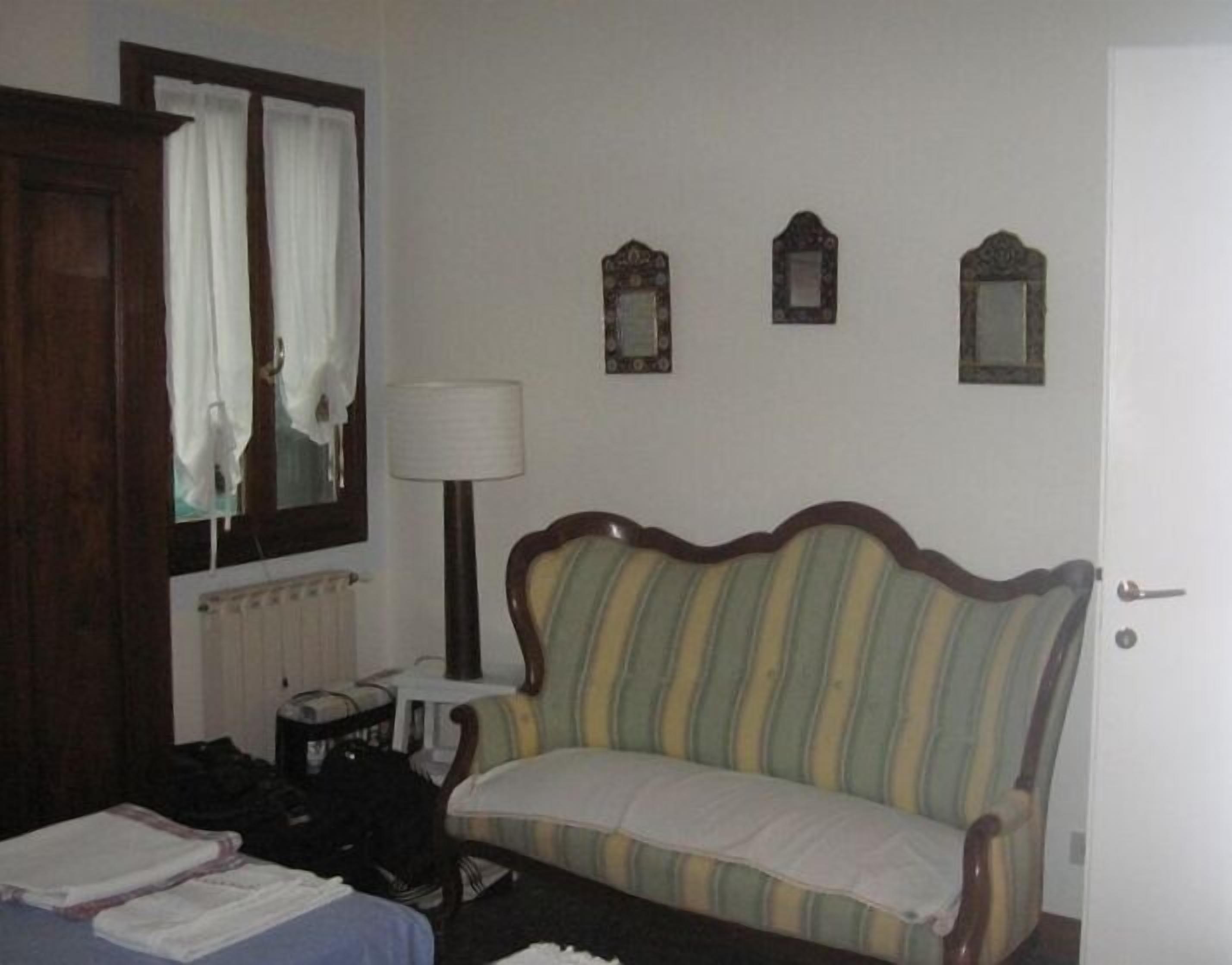 Beautifully Restored Apartment between San Marco and Giardini Biennale