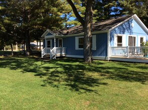 Exterior - 🍁🍂 Fall dates available! Also booking 2026! (Mears)