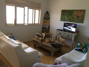 TV, Netflix, streaming services