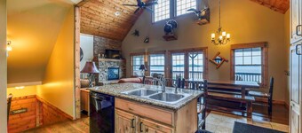 New Lakefront - Pool-Beach-Resort Amenities-Walleye FIshiing