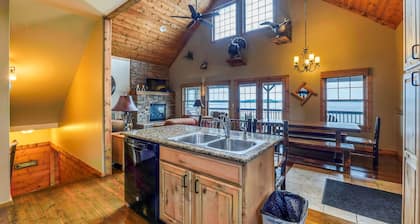 New Lakefront - Pool-Beach-Resort Amenities-Walleye FIshiing