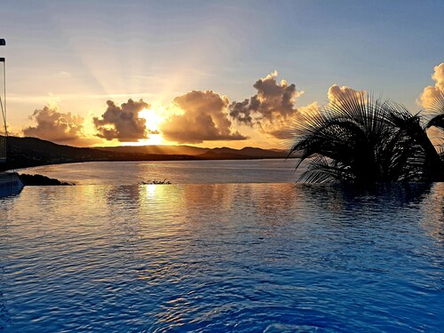 Blue Diamond Paradise A little corner of paradise with a breathtaking sea view