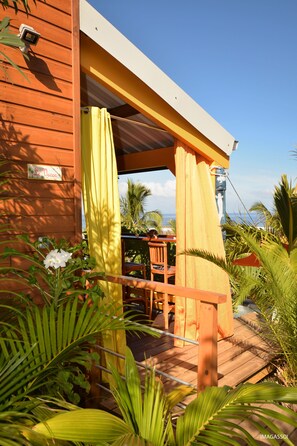 Exterior - Poz Lagon (Saint-Paul)