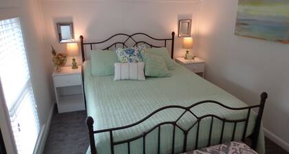 Location! Walk to Everything