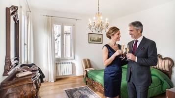 3 Schlafzimmer, Schreibtisch, BĂŒgeleisen/BĂŒgelbrett, Reisekinderbett