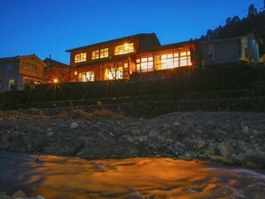 Exterior - Chinsen-Rou (Nantan)