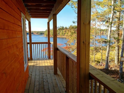 Beautyful Chalet with lakefront incl. access to private islands