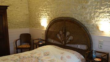 1 chambre, Wi-Fi gratuit, draps fournis