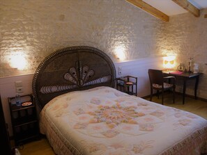 1 habitación, wifi gratis, ropa de cama y acceso para silla de ruedas