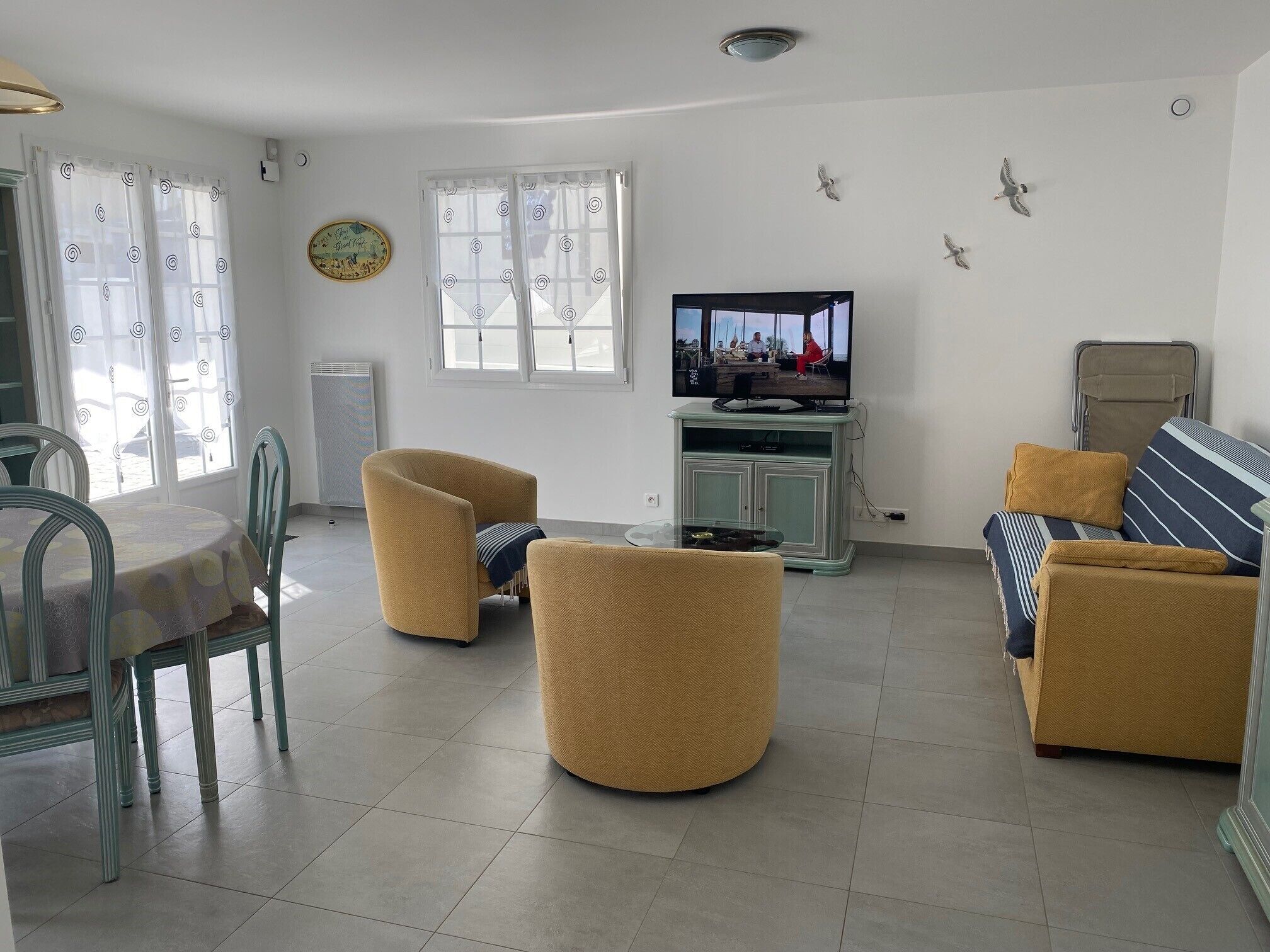 Televisie en een stereo