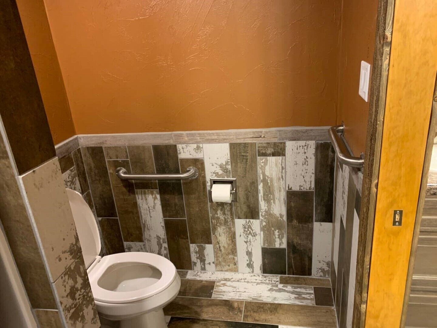 First Class 2 - Arcade/Firepit/Stand Alone Home/ADA/Private