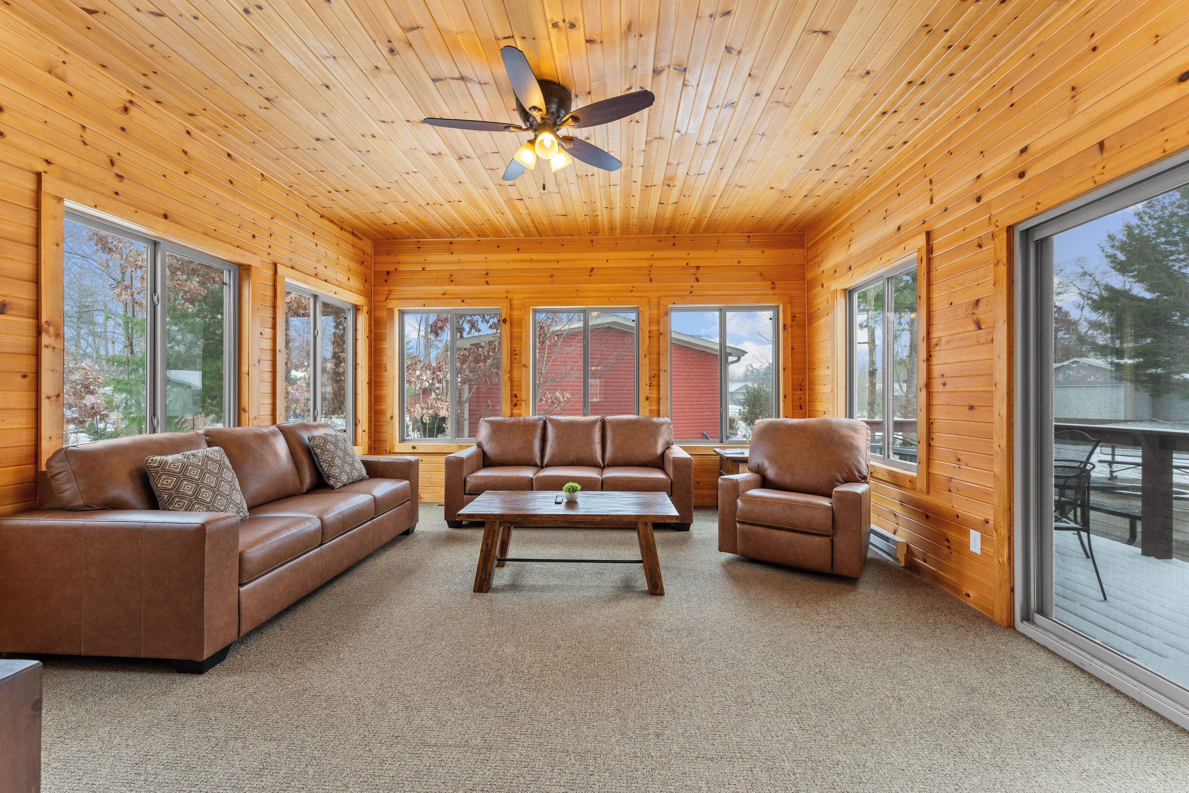 TV connectée, jeux vidéo, lecteur de DVD, vidéothèque