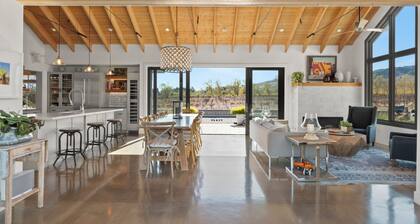 Sonoma Vineyard maatila w / PoolSpa