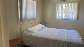 3 bedrooms, free WiFi, bed sheets