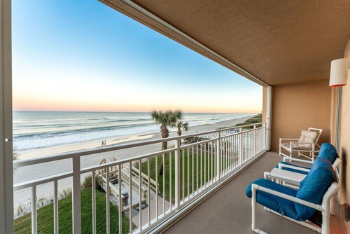 Oceanfront 2BR Condo Updated Kitchen and Baths Beachfront