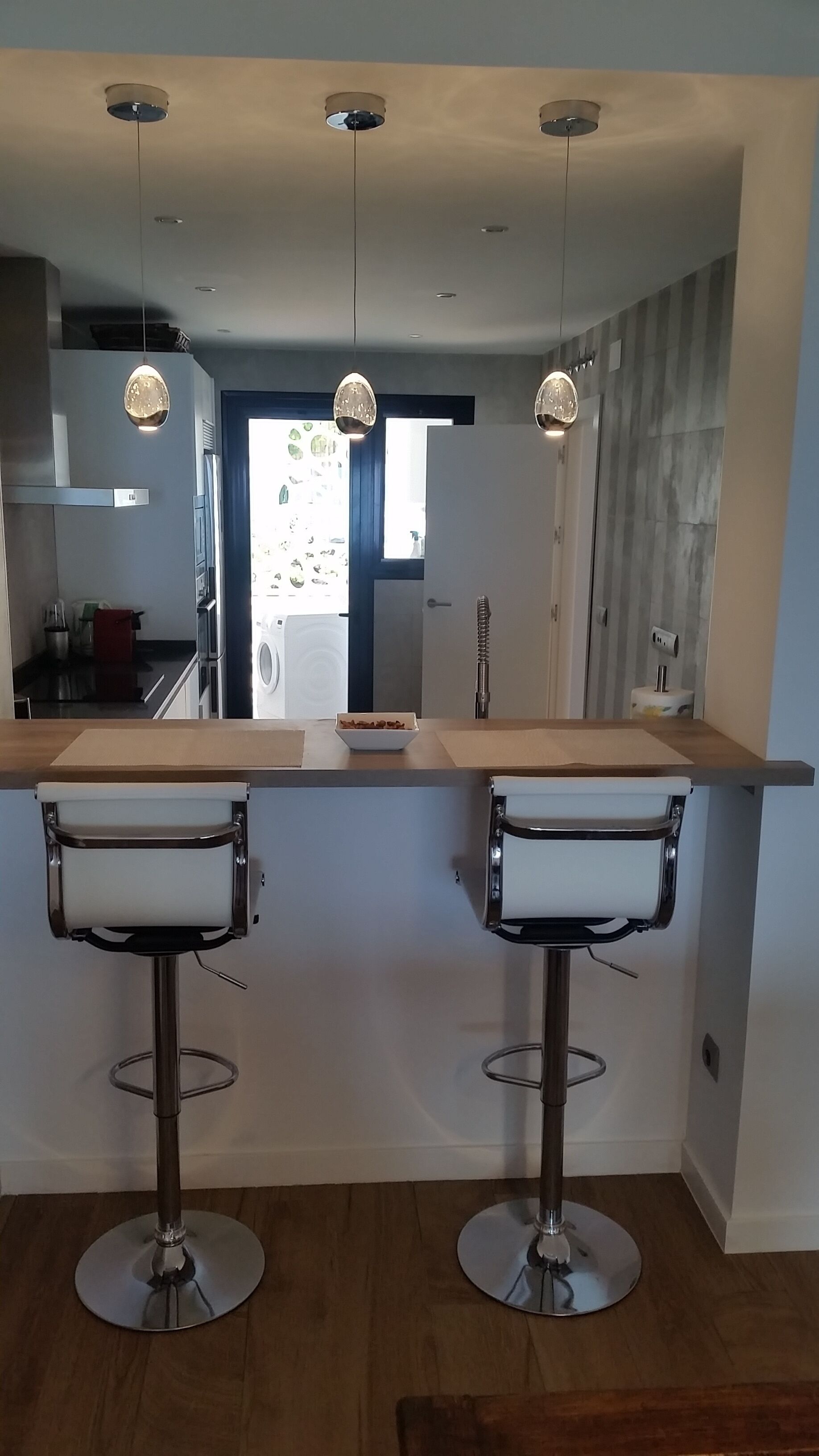 New front line beach/Golf with views of Gibraltar and Africa.