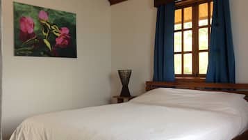 1 quarto, acesso à internet, roupa de cama