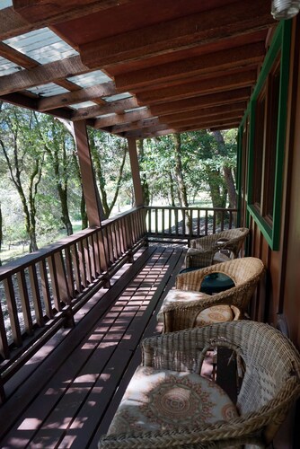 Riverside cabin in the Klamath Mountains, (Restrictions apply, see description