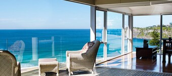 Beached on Bungan - Luxury Home with endless ocean views