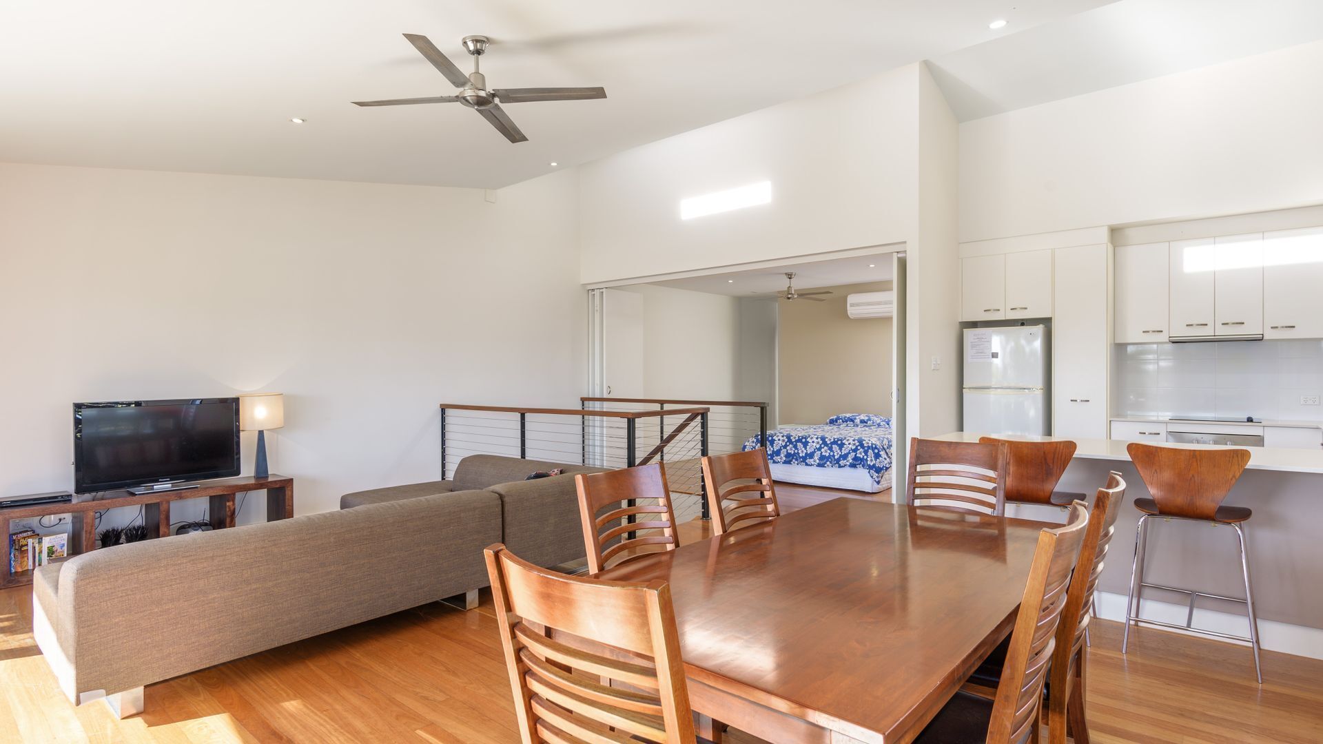 Walk to beach, walk to shops, walk to everything.